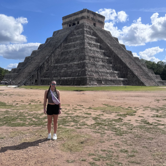 https://www.totalmed.com/ee/page-uploads/Meet_the_TotalMed_Team_Raegan_Moeller.png