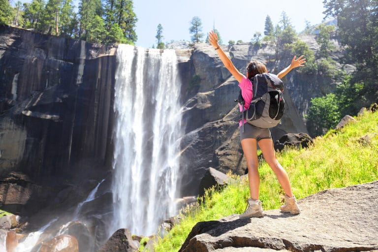https://www.totalmed.com/ee/page-uploads/bigstock-Hiking-woman-freedom-in-Yosemi-71516677-1-768x512-1.jpg