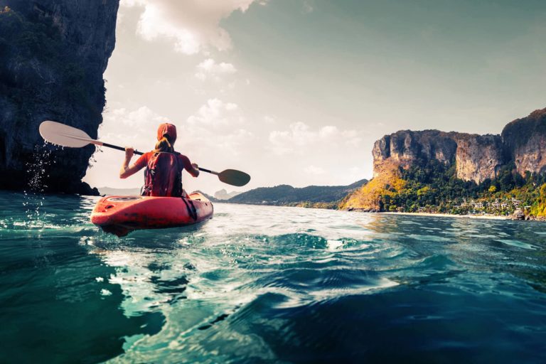 https://www.totalmed.com/ee/page-uploads/travel-nurses-kayaking-fun-1-768x512-1.jpg